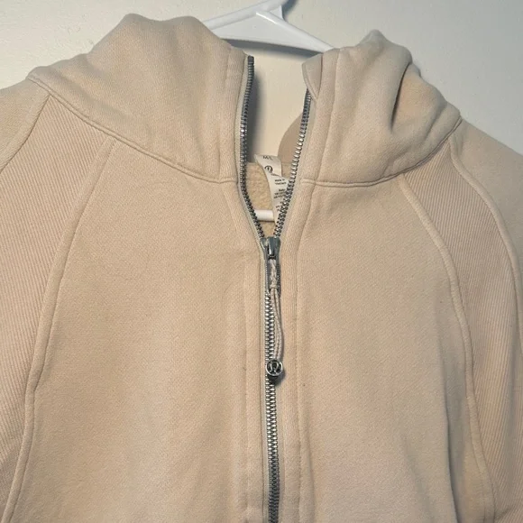 Lululemon Scuba 1/2 Zip M/L - Picture 4 of 6
